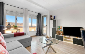 3 Bedroom Beautiful Apartment In Sueca